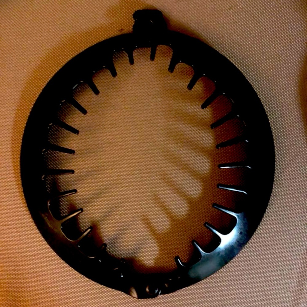 Puff Clip hair accessory